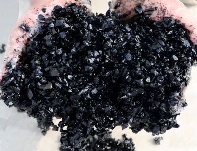 吴川沥青冷补料（沥青砂）的优势特点与施工流程解析